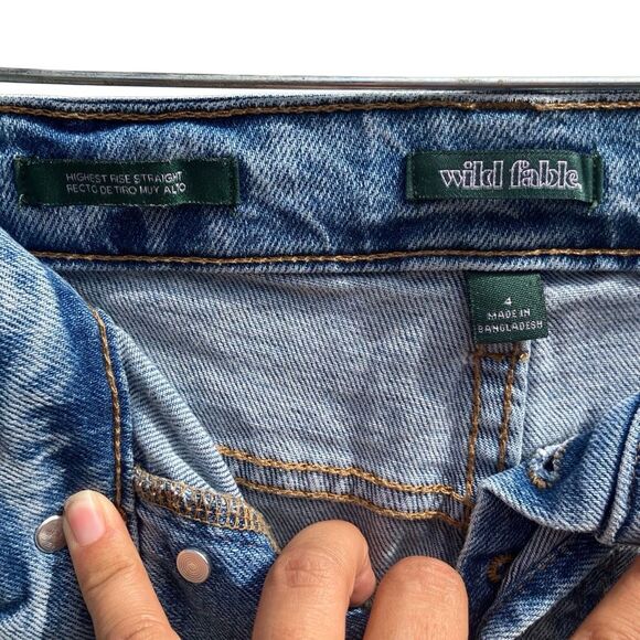 Wild fable “highest rise straight” light wash button fly distressed jeans Sz 4 # - Picture 7 of 7